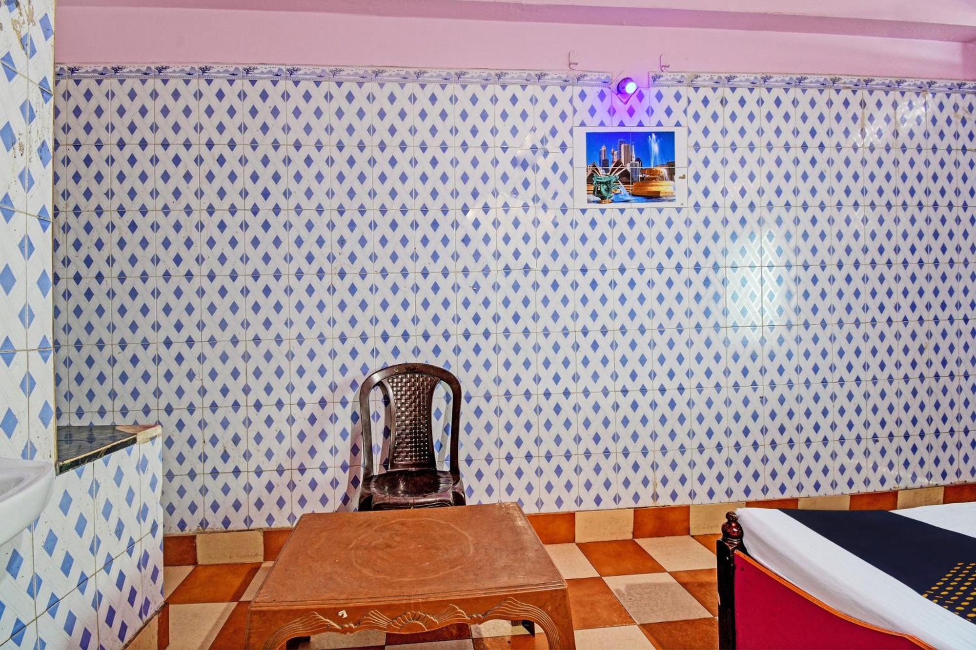 Hotel O Sri Ram Guest House بوري المظهر الخارجي الصورة