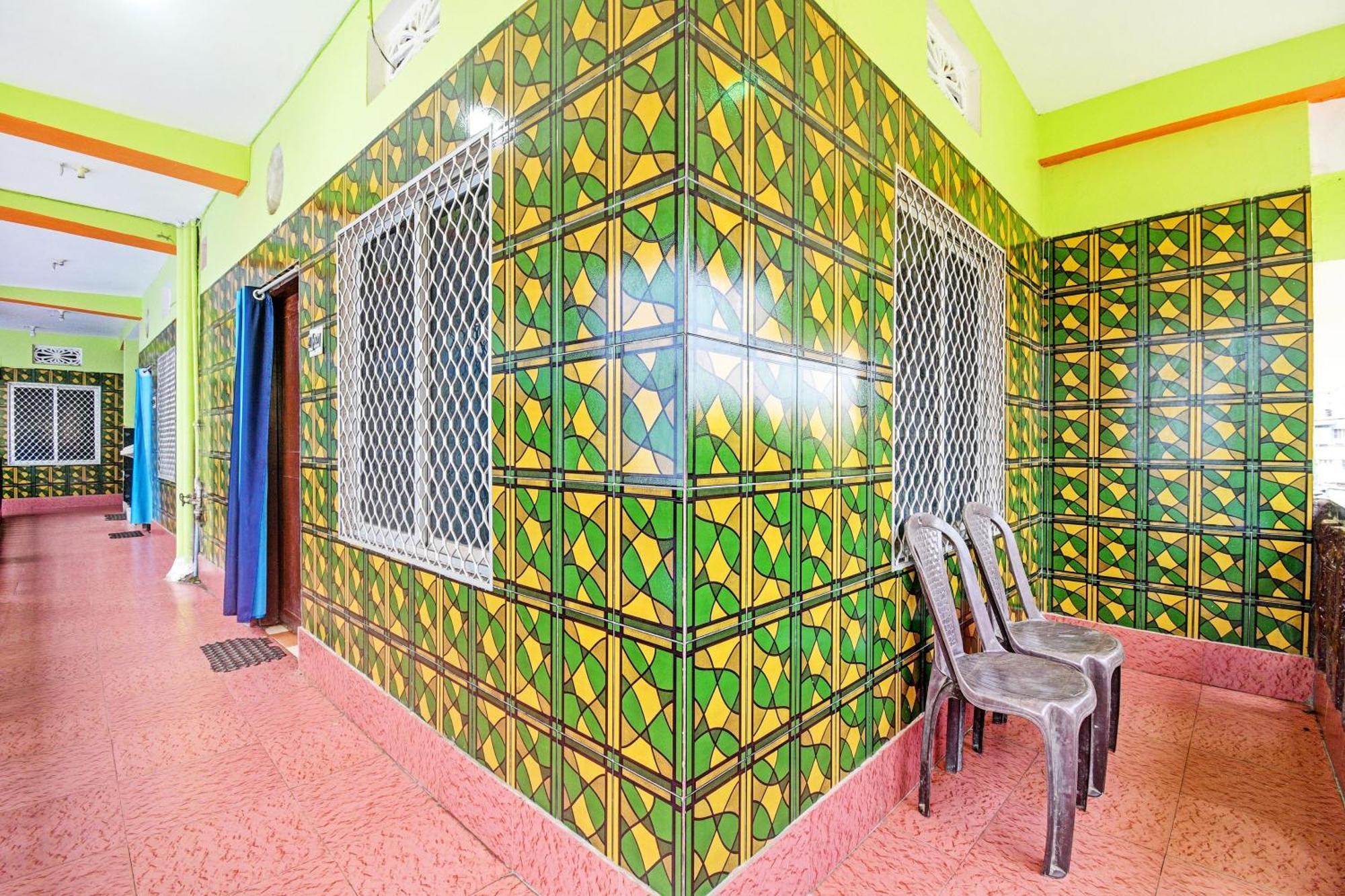 Hotel O Sri Ram Guest House بوري المظهر الخارجي الصورة